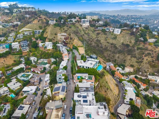 $4,250,000 | 1614 Viewmont Drive, Los Angeles, CA 90069