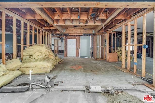 $4,250,000 | 1614 Viewmont Drive, Los Angeles, CA 90069