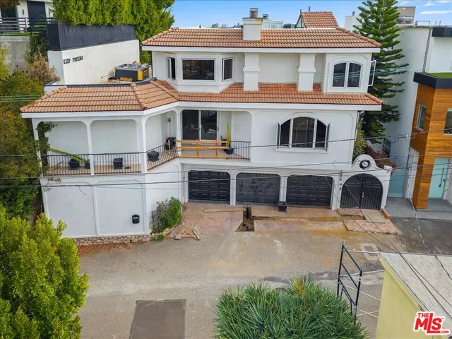 $4,250,000 | 1614 Viewmont Drive, Los Angeles, CA 90069
