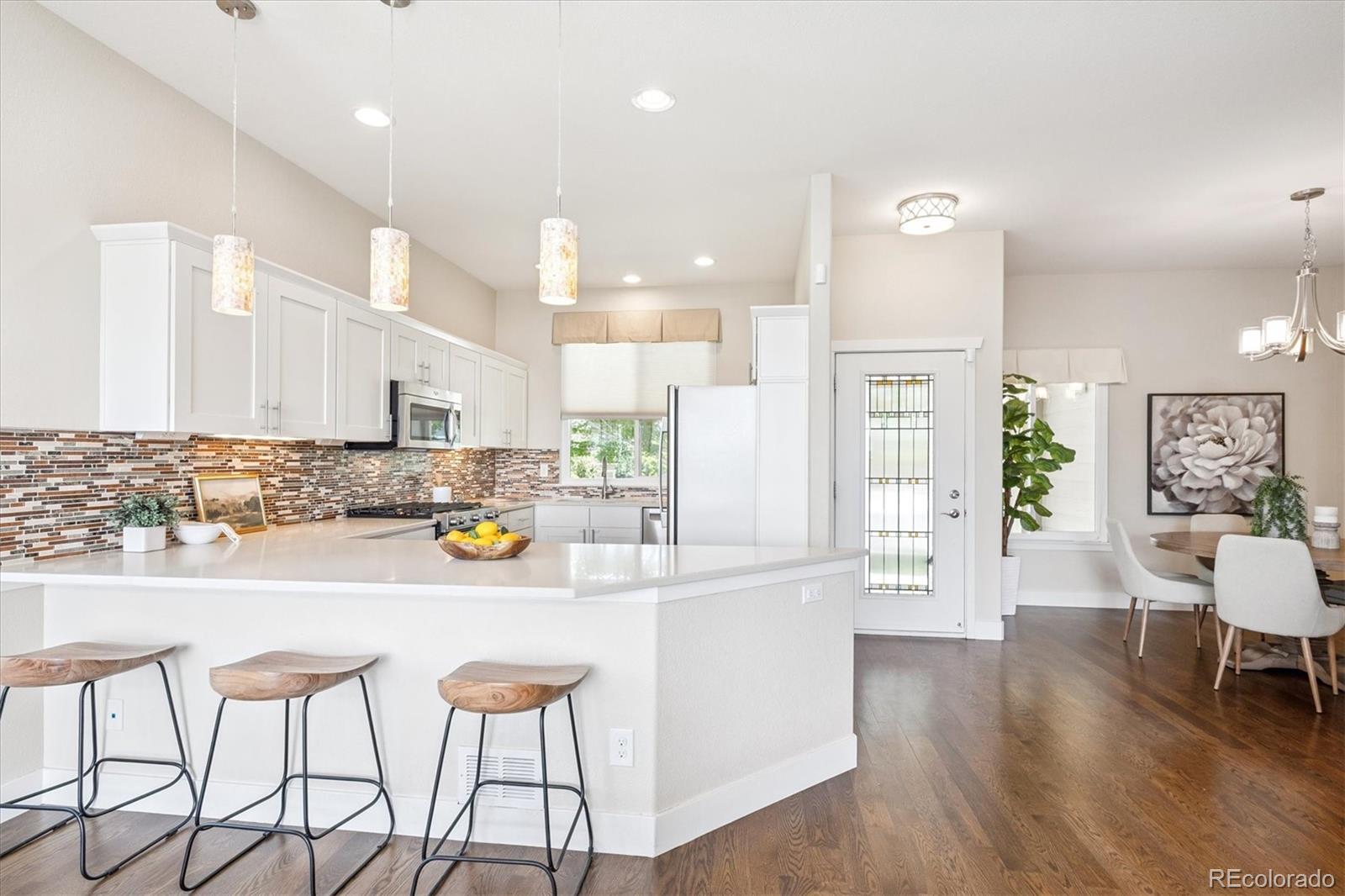 9875 Poppy Court Highlands Ranch, CO 80129 - Photo 10 of 46 Gallery Image 10