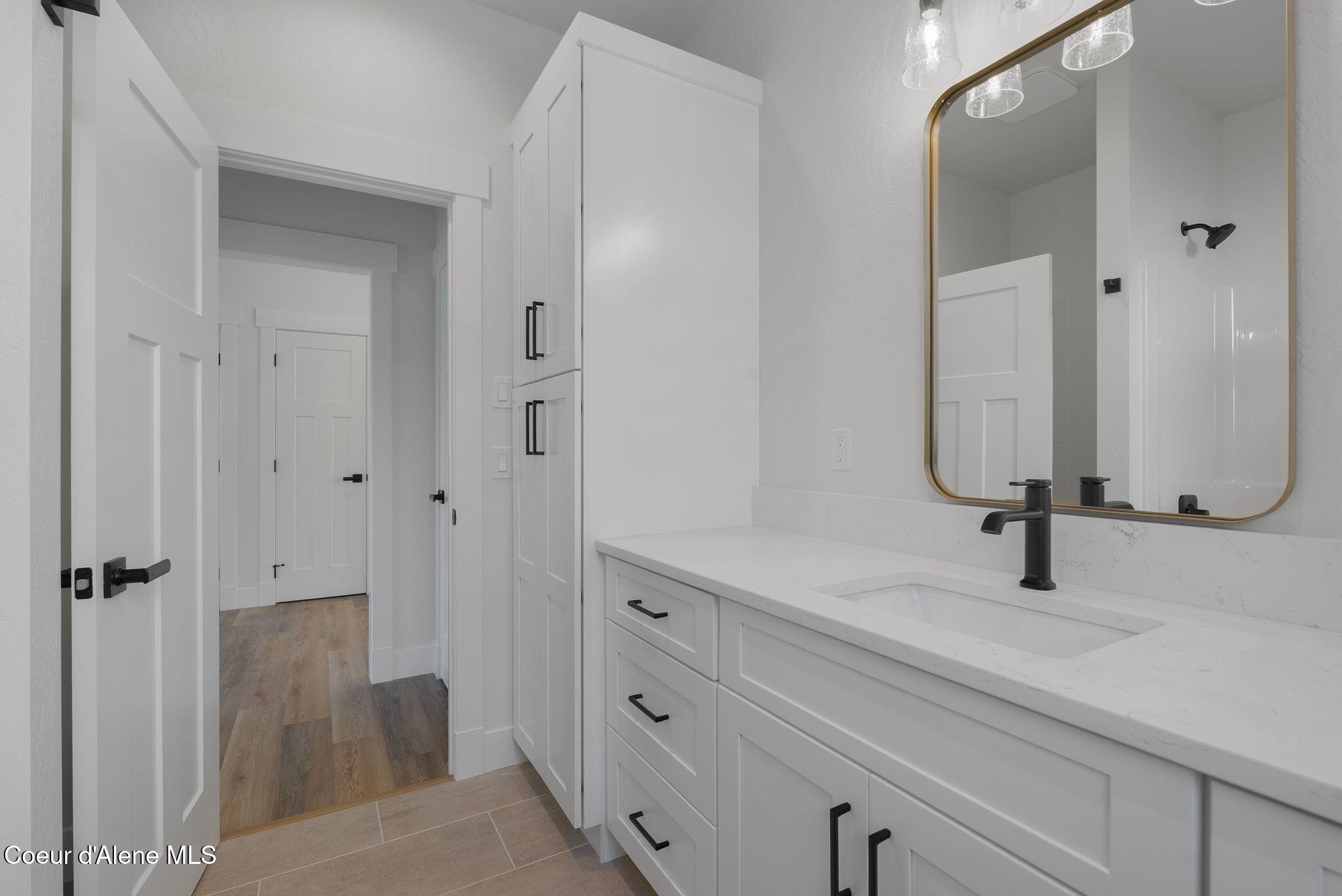 2057 Aspen Way Sandpoint, ID 83864 - Photo 12 of 45 DSC01005