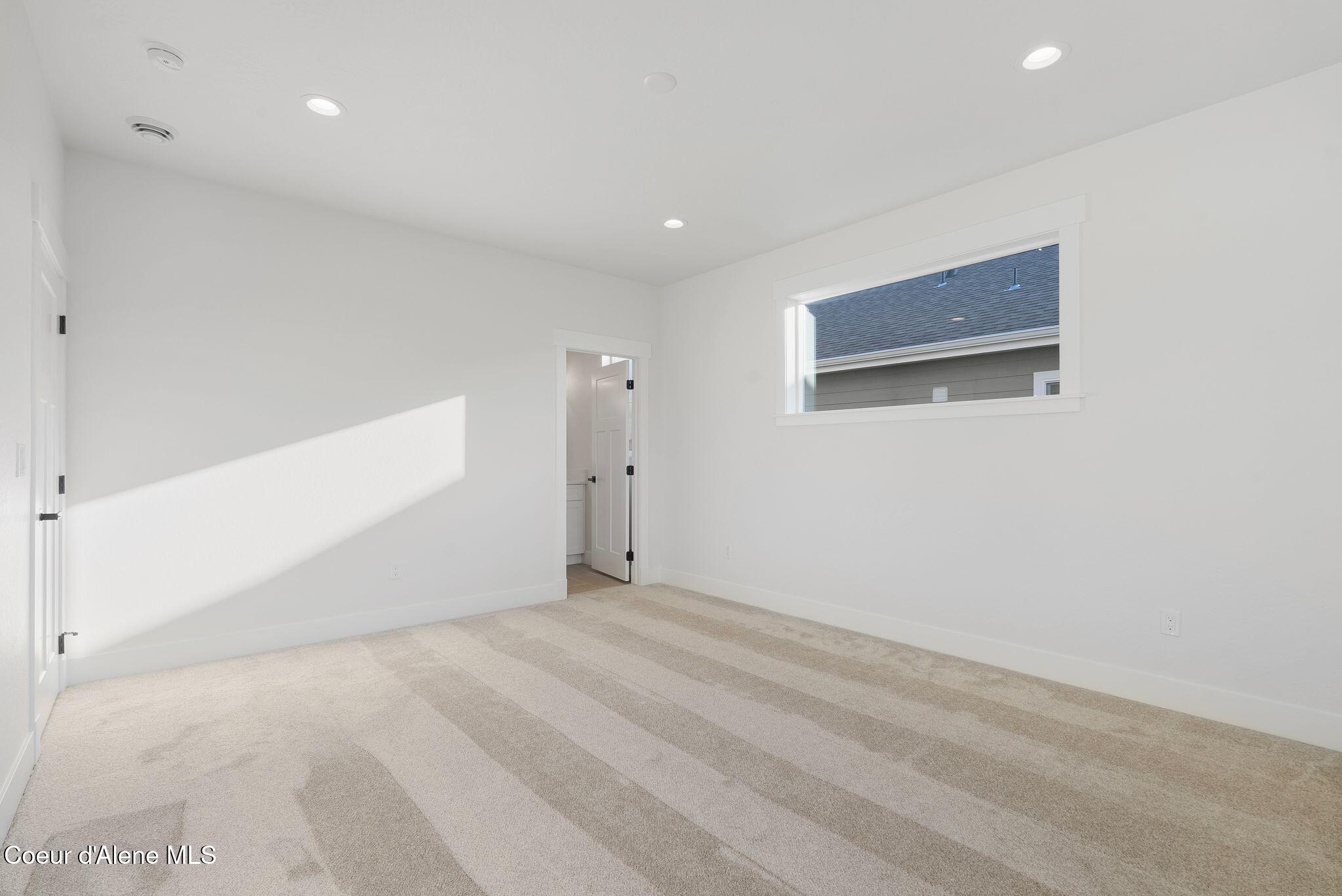 2057 Aspen Way Sandpoint, ID 83864 - Photo 28 of 45 DSC01095