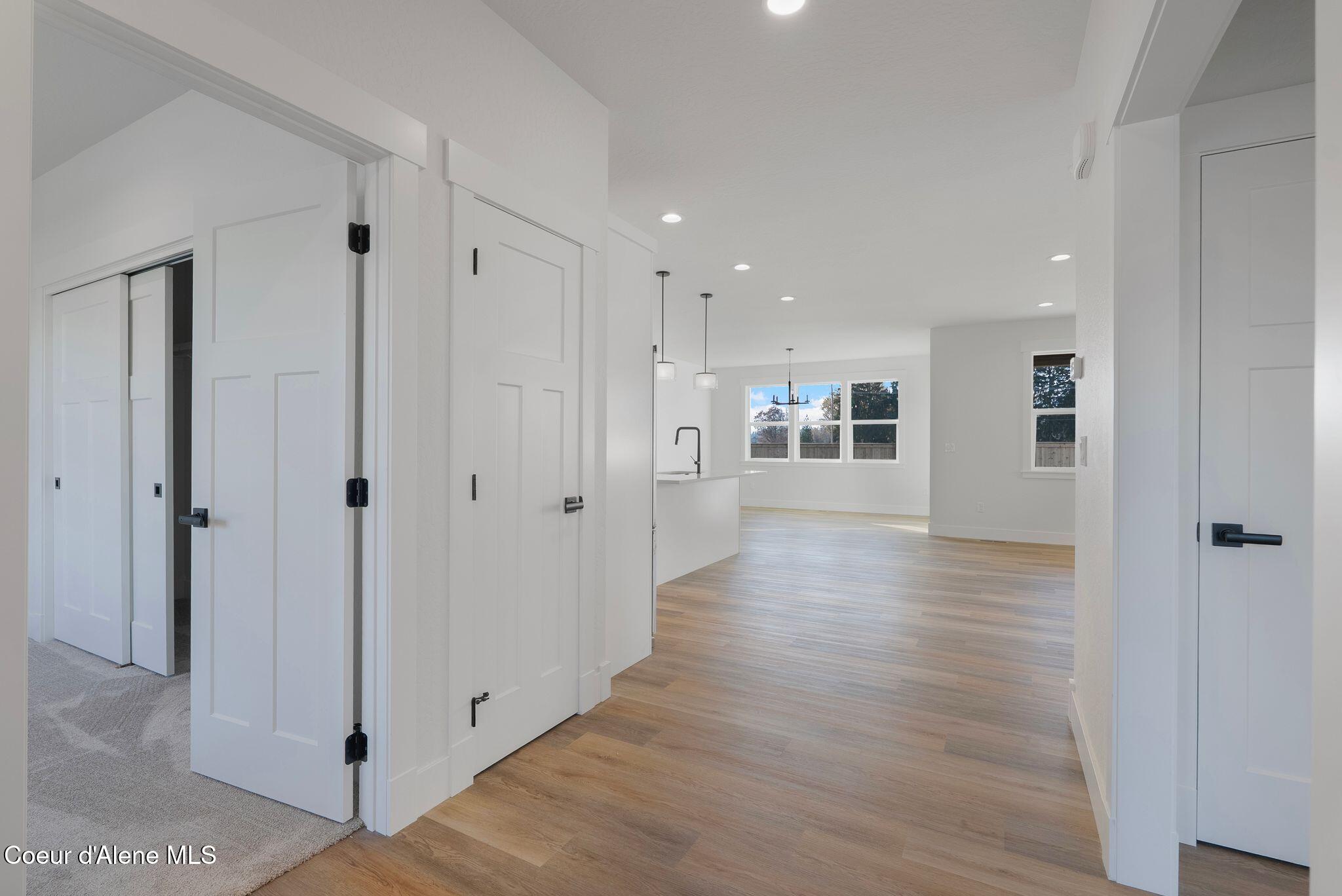 2057 Aspen Way Sandpoint, ID 83864 - Photo 4 of 45 DSC00975