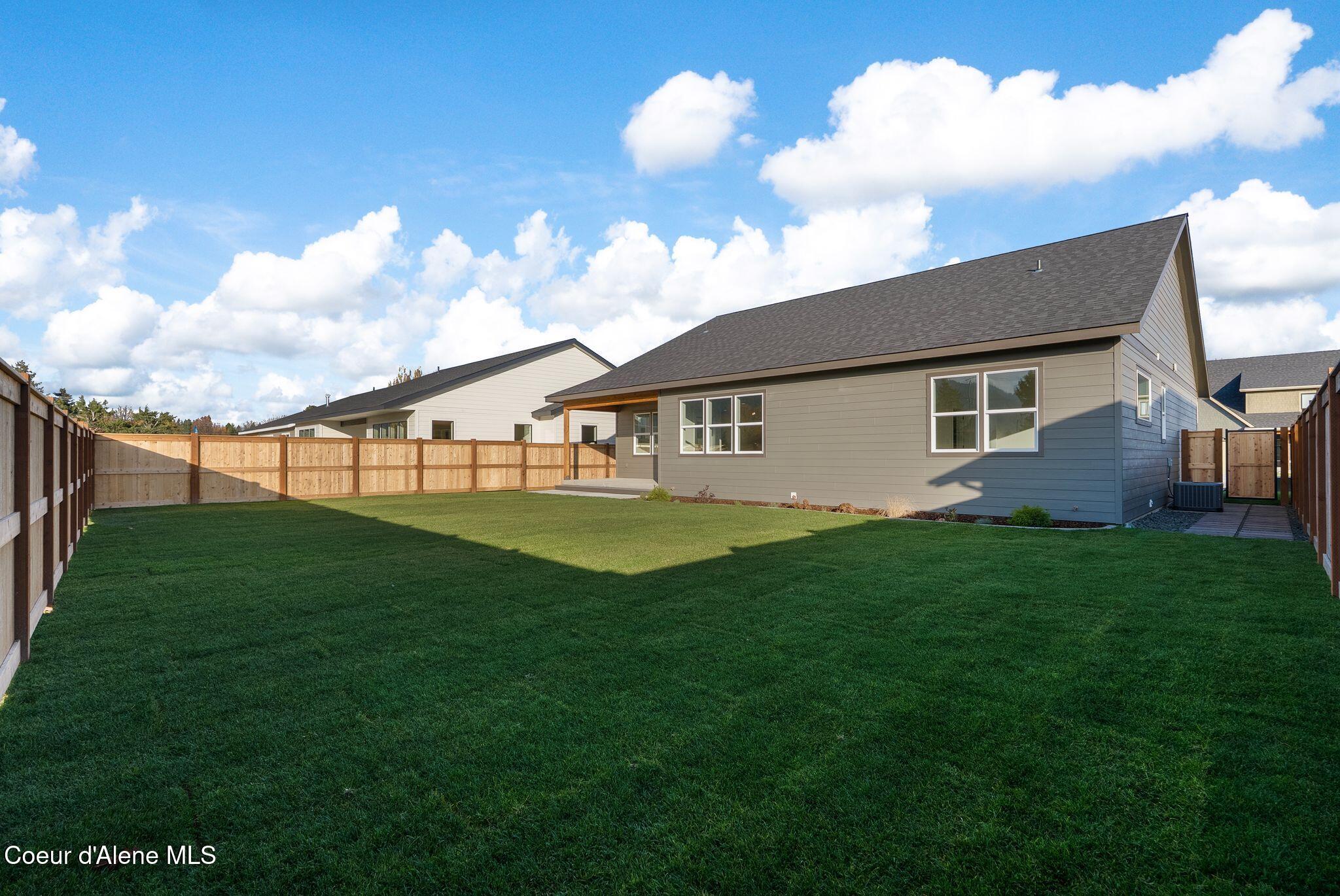 2057 Aspen Way Sandpoint, ID 83864 - Photo 41 of 45 DSC01170