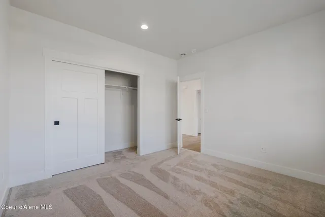 $672,000 | 2057 Aspen Way, Sandpoint, ID 83864