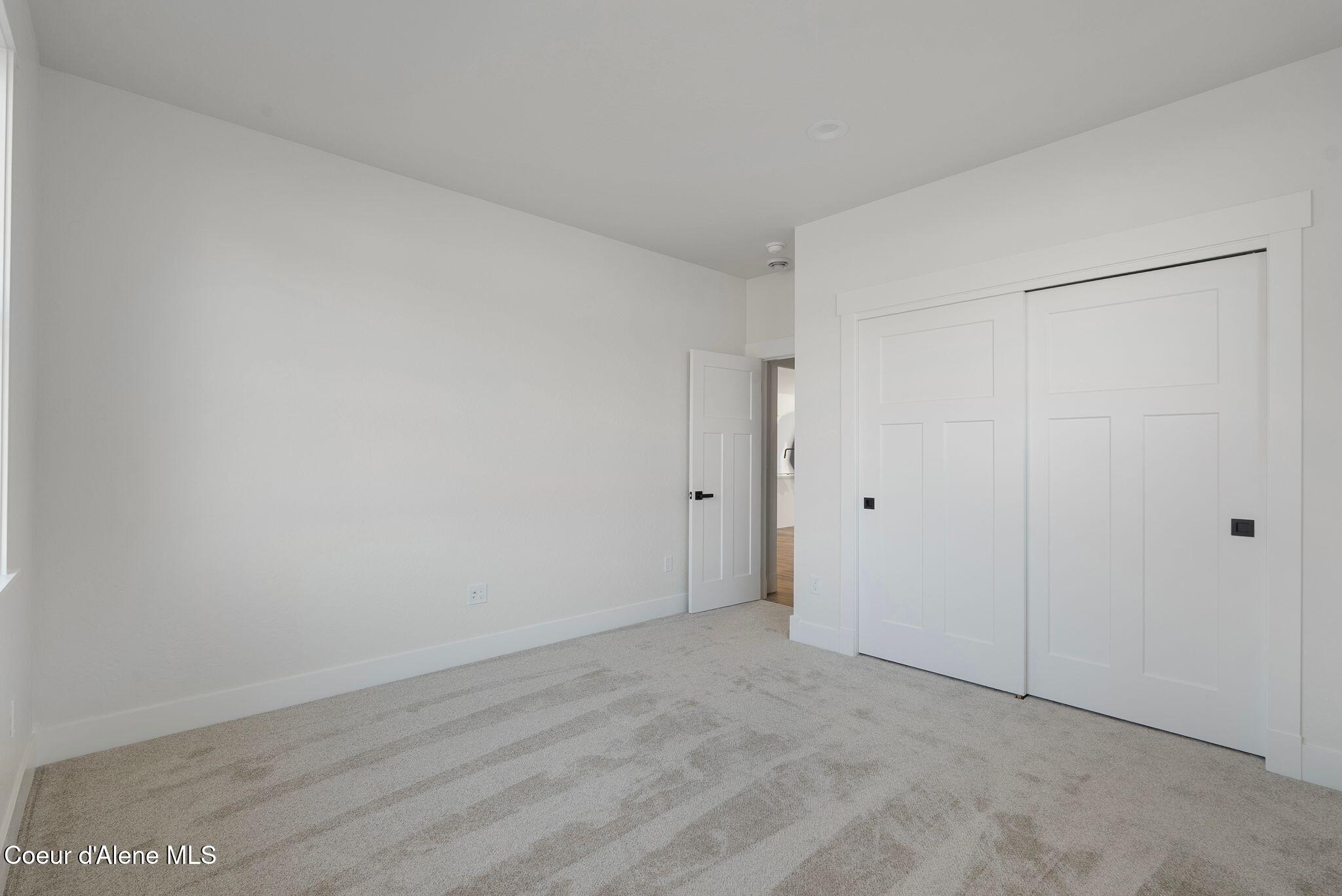 2057 Aspen Way Sandpoint, ID 83864 - Photo 10 of 45 DSC00995