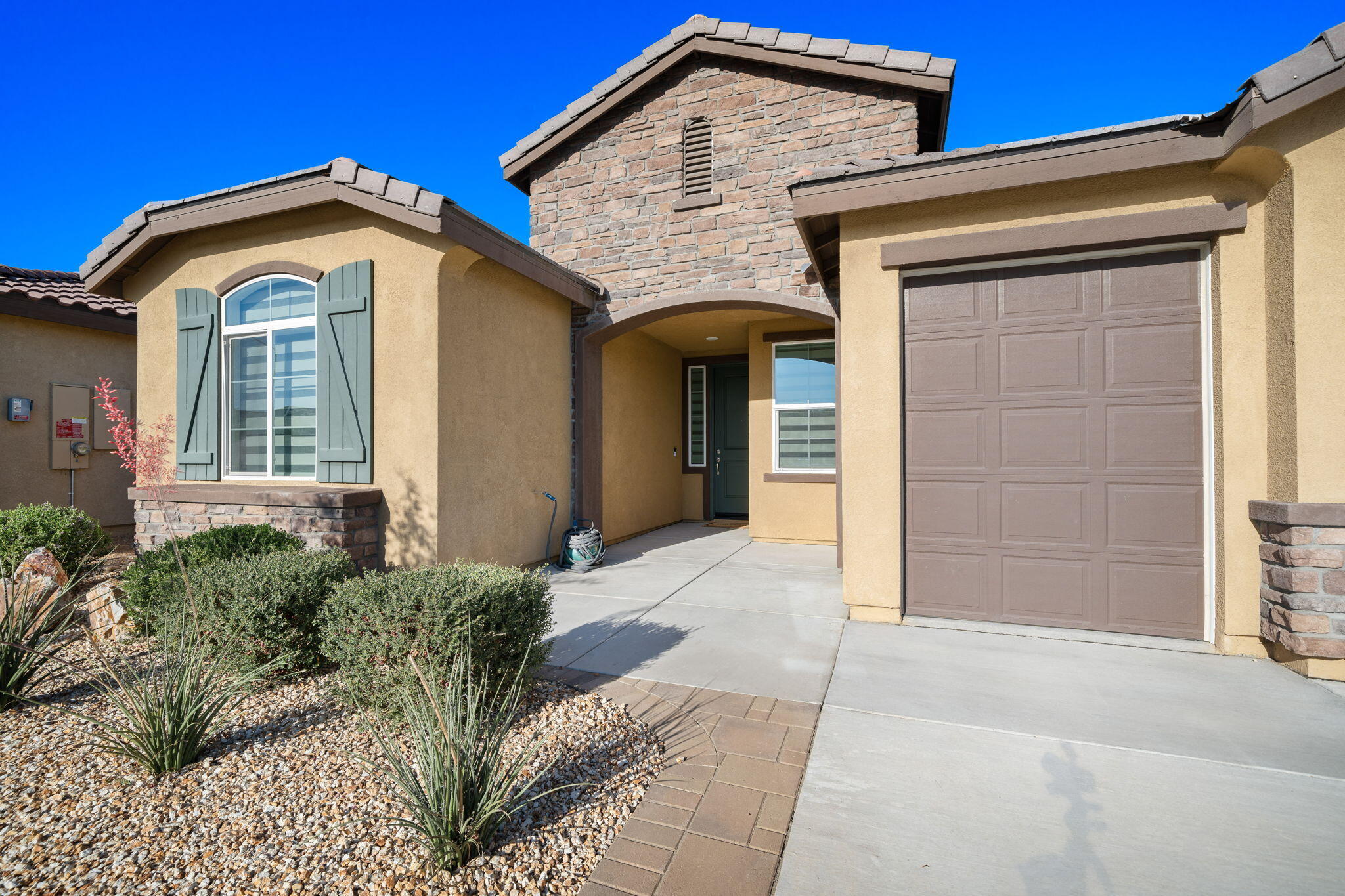 41876 Regona Road Indio, CA 92203 - Photo 30 of 83 19-web-or-mls-JLRegona_OPMG_0526_019