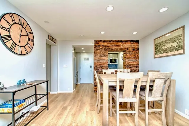 $1,800 | 375 Endicott Street North, Unit 305, Laconia, NH 03246