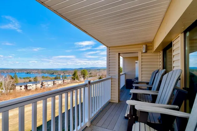 $1,800 | 375 Endicott Street North, Unit 305, Laconia, NH 03246