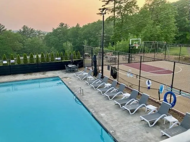 $1,800 | 375 Endicott Street North, Unit 305, Laconia, NH 03246