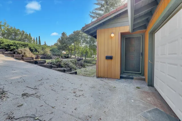 $449,000 | 153 Arcadia Drive, Grass Valley, CA 95945