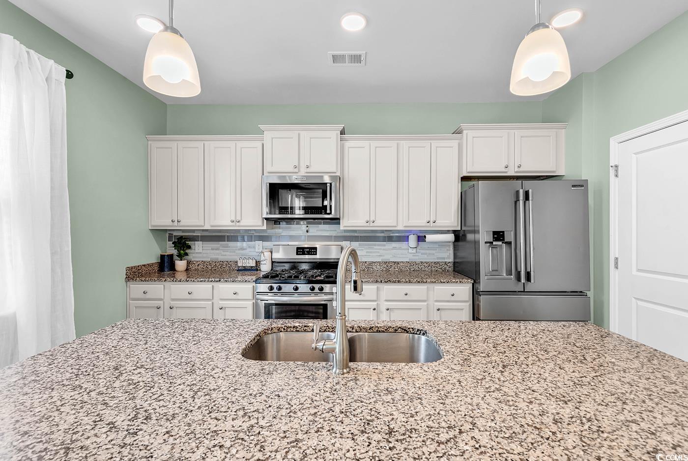 408 Carmello Circle Conway, SC 29526 - Photo 10 of 39