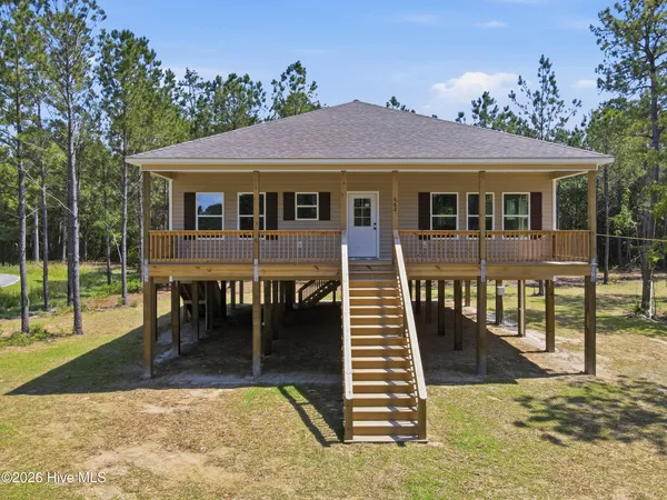 $415,000 | 622 Vandemere Creek Drive, Vandemere, NC 28587