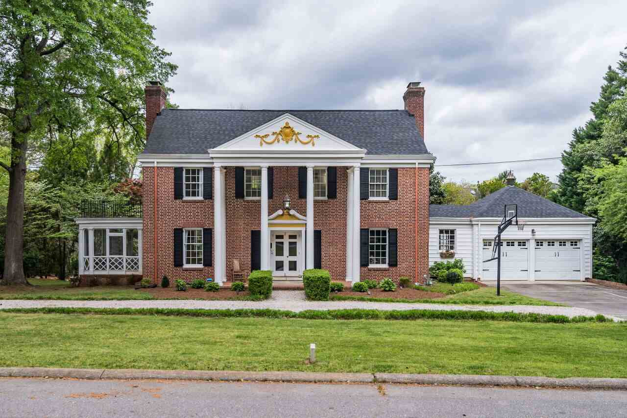 2840 Exeter Circle Raleigh, NC 27608 - Photo 1 of 3 Photo 1