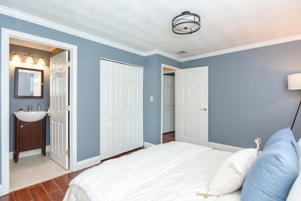 16 Rosslare Road Framingham, MA 01701 - Photo 16 of 35 Gallery Image 16