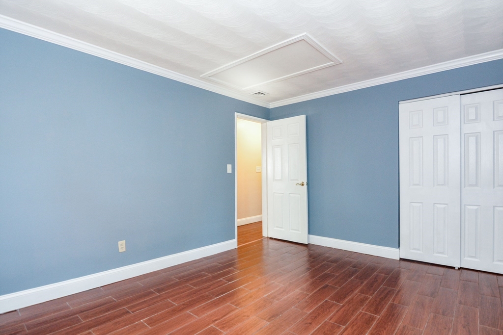 16 Rosslare Road Framingham, MA 01701 - Photo 20 of 35 Gallery Image 20