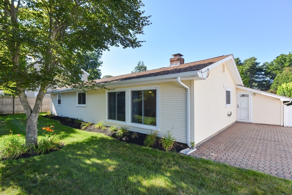 16 Rosslare Road Framingham, MA 01701 - Photo 32 of 35 Gallery Image 32