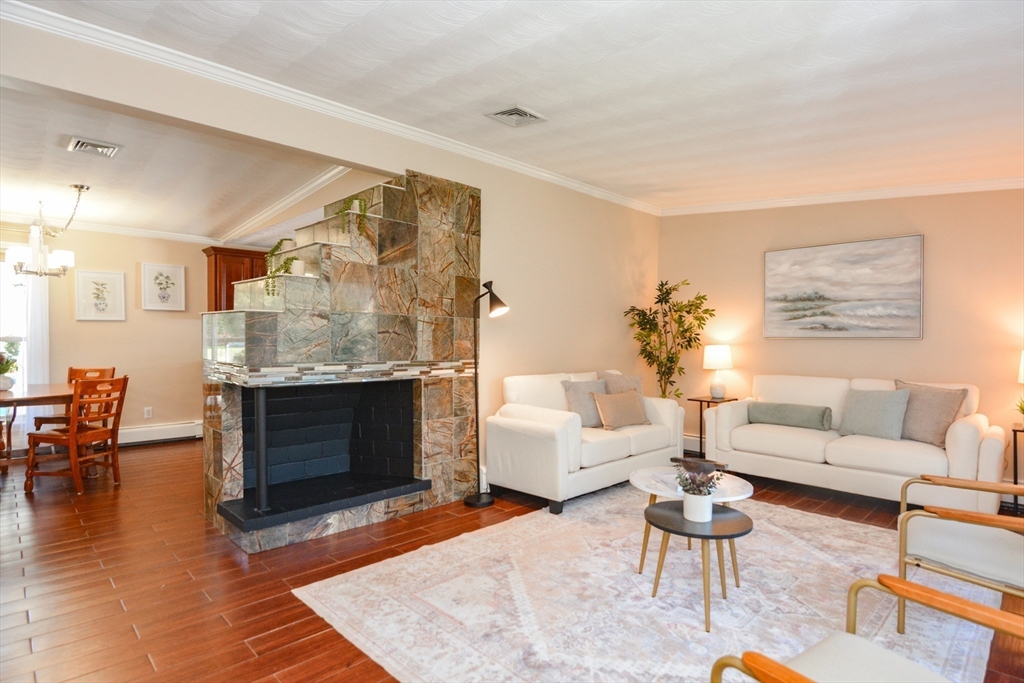 16 Rosslare Road Framingham, MA 01701 - Photo 5 of 35 Gallery Image 5