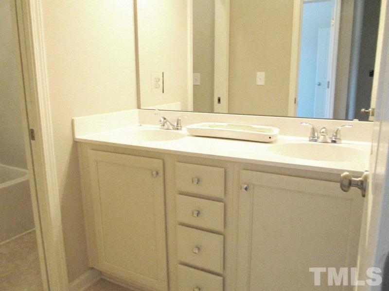109 Torpoint Road Durham, NC 27703 - Photo 18 of 25