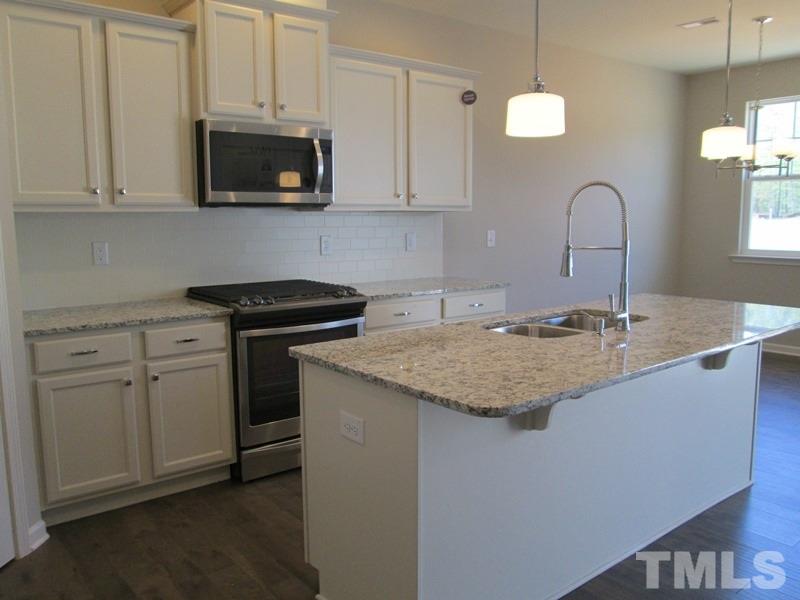 109 Torpoint Road Durham, NC 27703 - Photo 3 of 25
