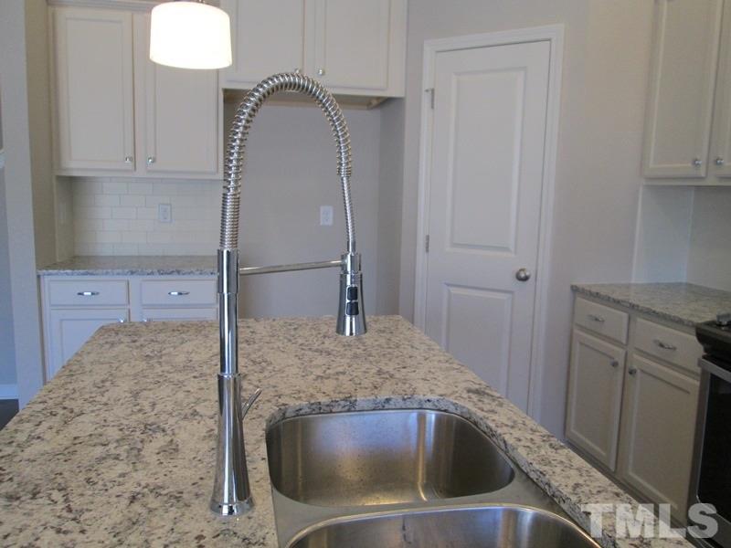 109 Torpoint Road Durham, NC 27703 - Photo 4 of 25