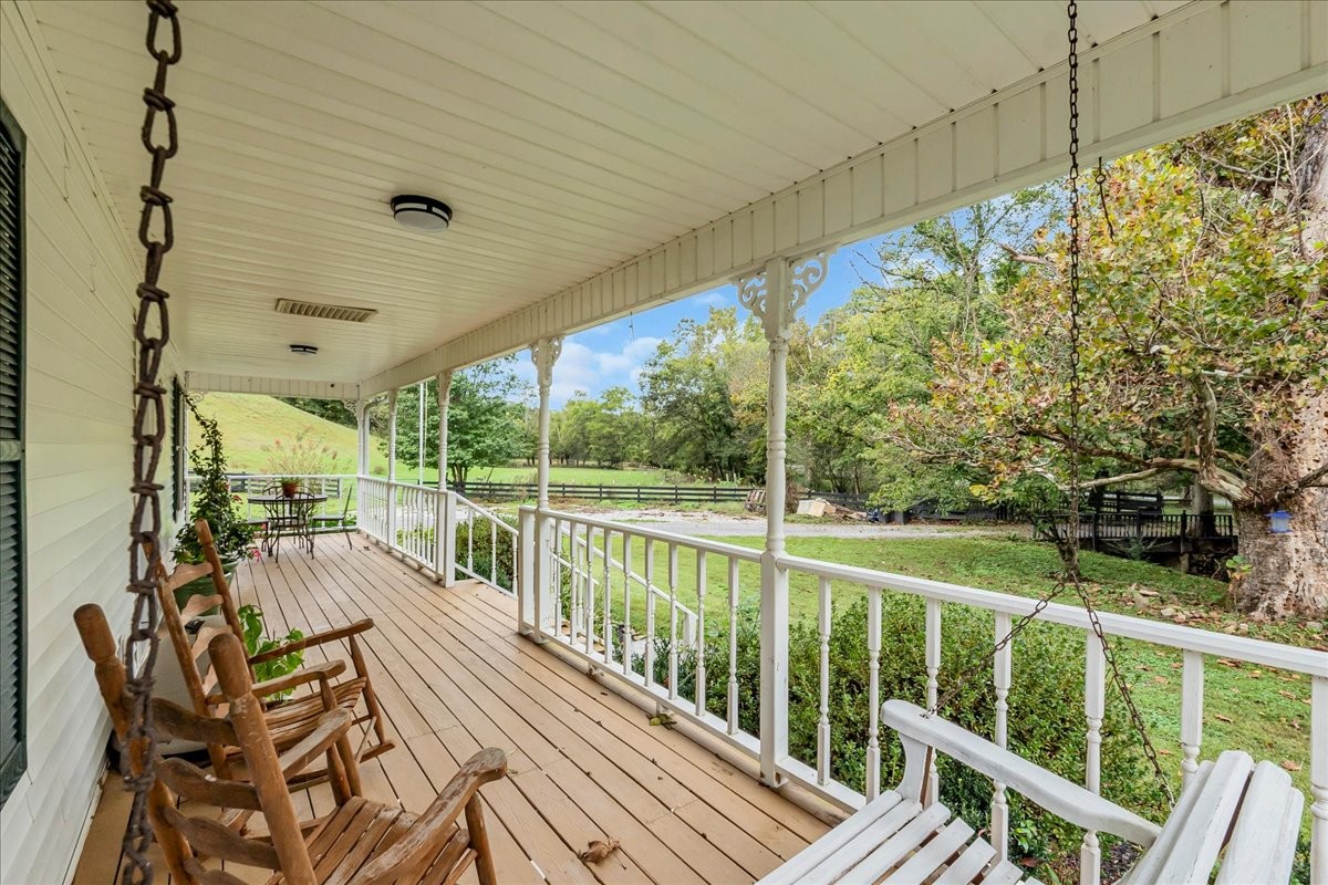 830 Bobo Hollow Road Lynchburg, TN 37352 - Photo 23 of 71 a view of balcony with furniture