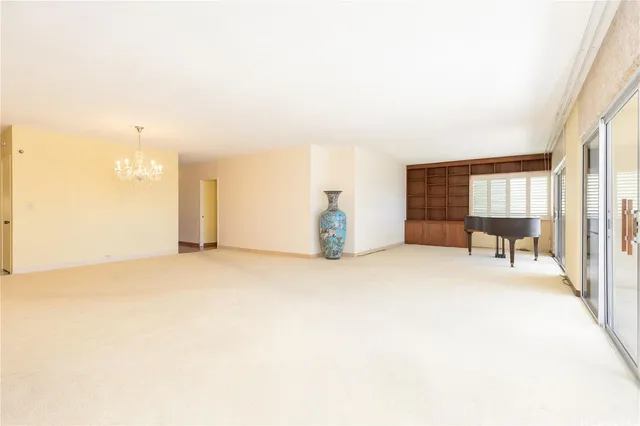 $850,000 | 999 Wilder Avenue, Unit 305, Honolulu, HI 96822