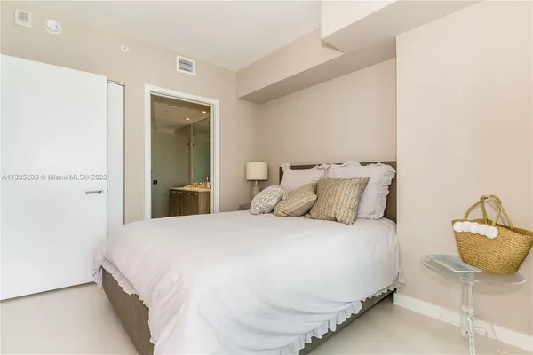 $3,400 | 501 Northeast 31st Street, Unit 1604, Miami, FL 33137