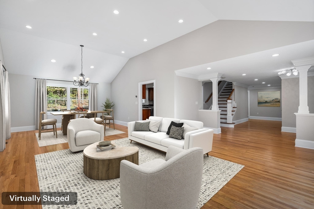 29 Pilgrim Way Walpole, MA 02032 - Photo 5 of 42