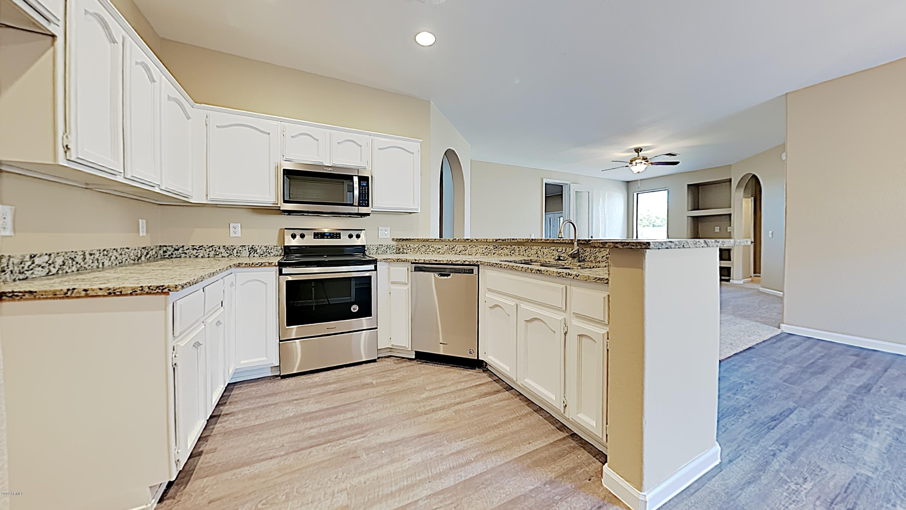 13138 West Coronado Road Goodyear, AZ 85395 - Photo 5 of 19 4_Image_4AgE21saVq