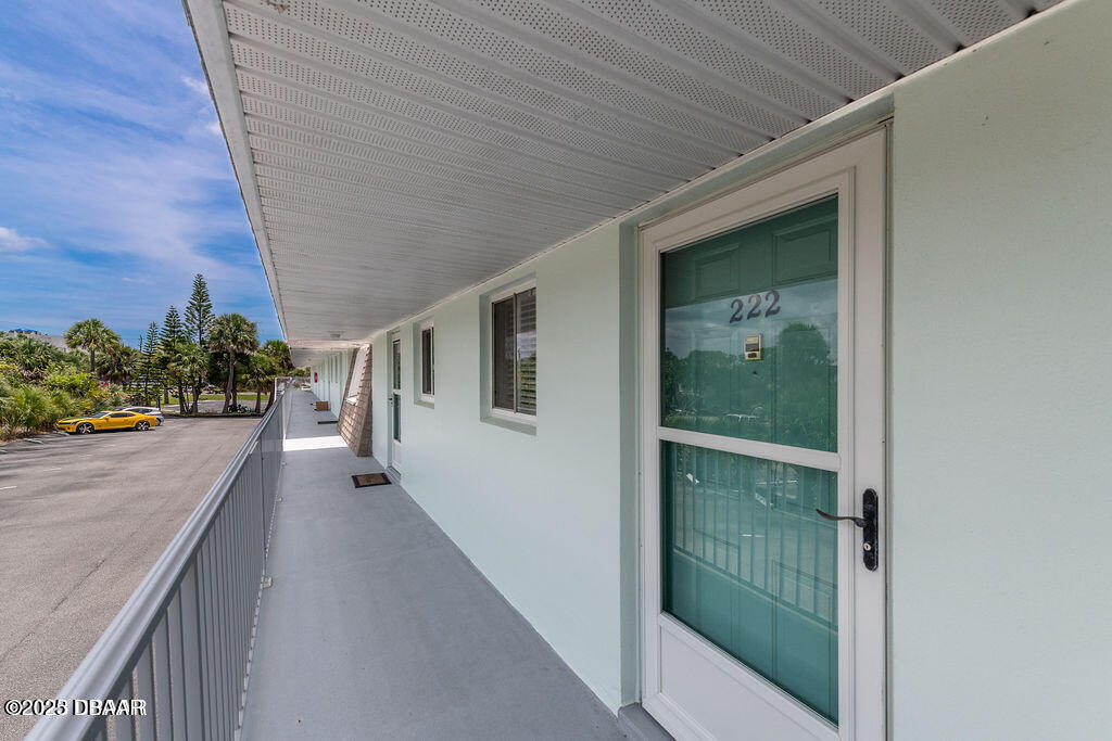 55 Vining Court, Unit 226 Ormond Beach, FL 32176 - Photo 3 of 31 20240325202025885375000000-o