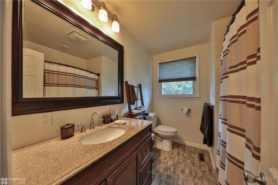 2853 Brandon Road Bethlehem, PA 18017 - Photo 32 of 41 Gallery Image 32