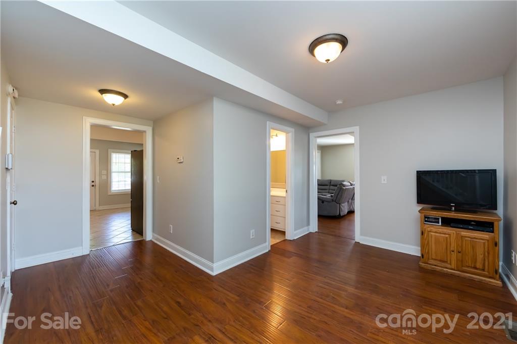 20051 Tucker Road Oakboro, NC 28129 - Photo 8 of 20 Gallery Image 8
