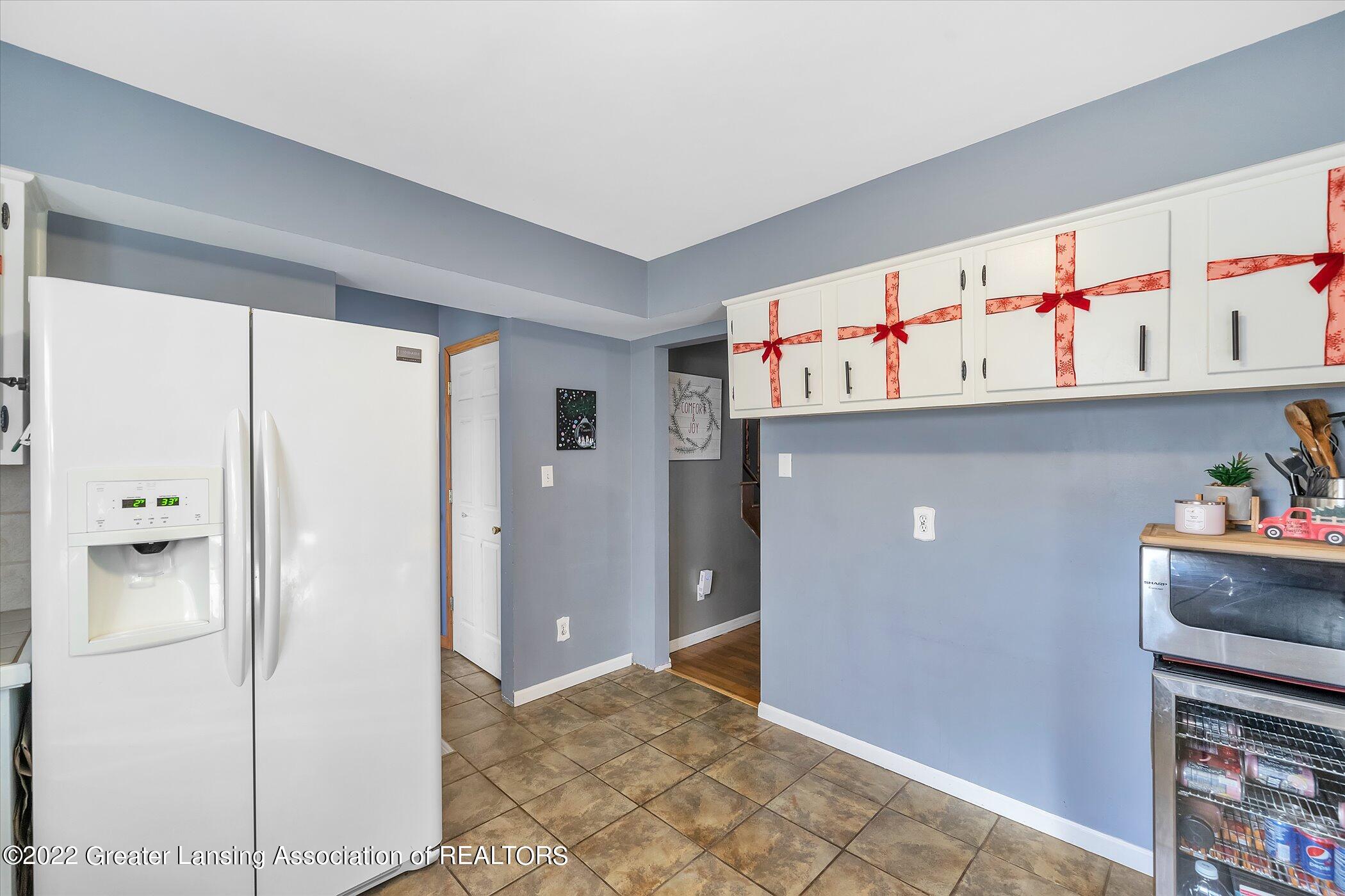 1928 Dell Road Lansing, MI 48911 - Photo 13 of 38 13-1928-Dell-Rd-WindowStill-Real-Estate-