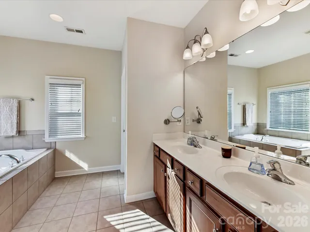 $499,900 | 17526 Harbor Walk Drive, Cornelius, NC 28031