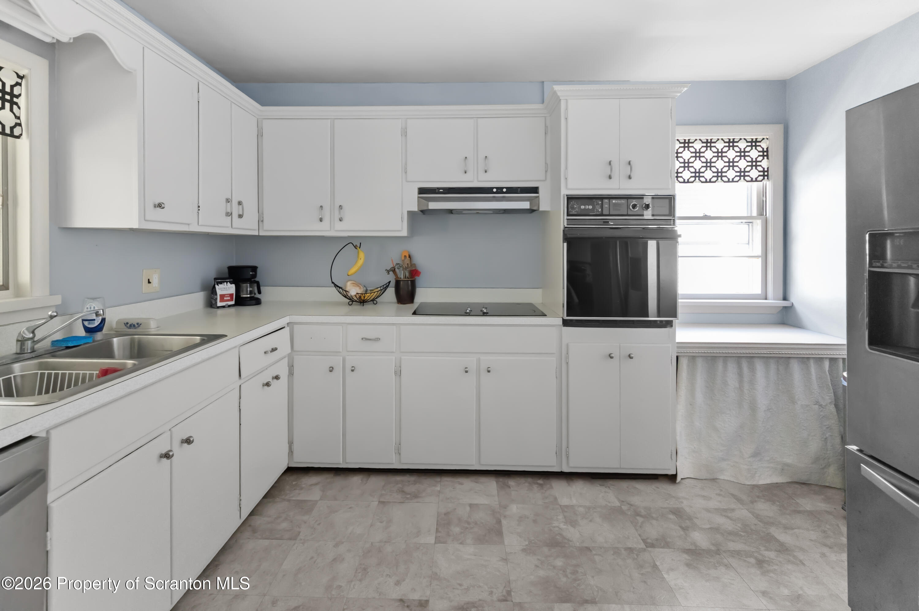 926 Grandview Street Scranton, PA 18509 - Photo 15 of 46 IMG_3889