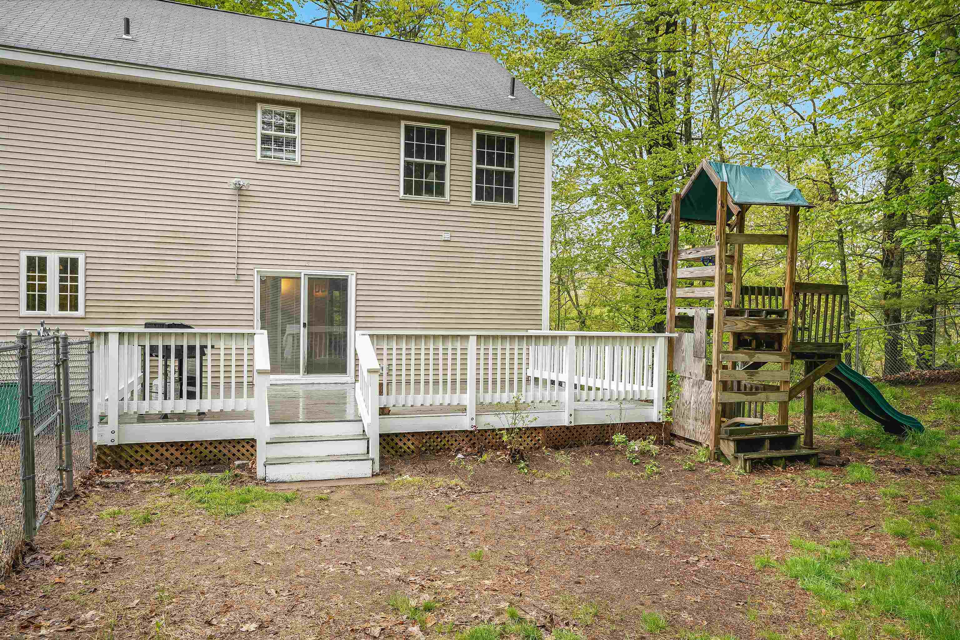 12 Bush Hill Road Hudson, NH 03051 - Photo 34 of 41 Gallery Image 34