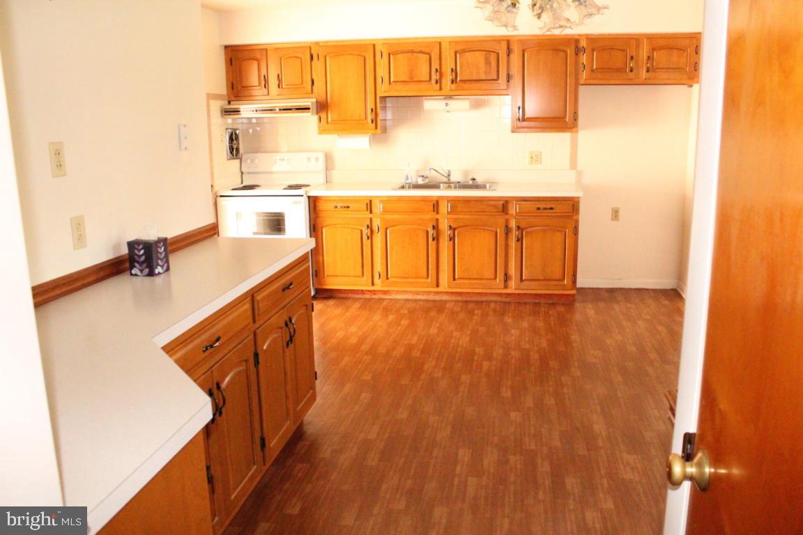 1103 Lampeter Road Lancaster, PA 17602 - Photo 12 of 34 Gallery Image 12