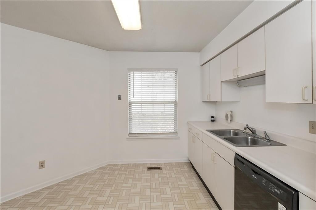4829 Lincoln Road Indianapolis, IN 46228 - Photo 12 of 27 Gallery Image 12