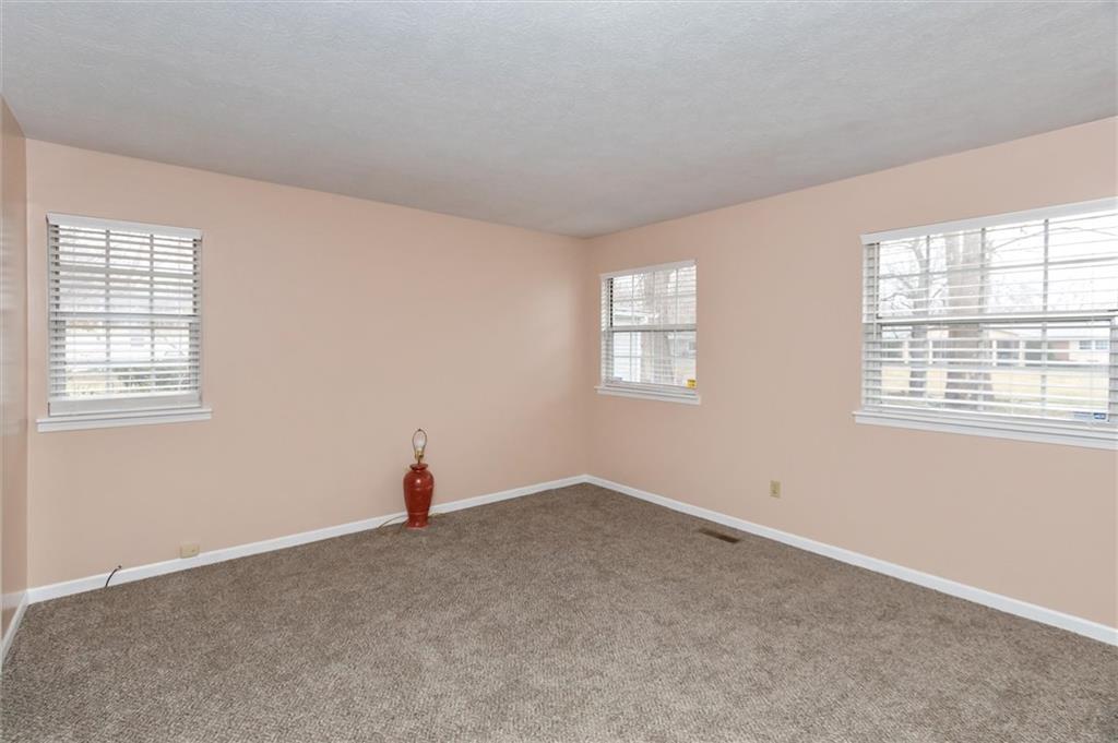 4829 Lincoln Road Indianapolis, IN 46228 - Photo 15 of 27 Gallery Image 15