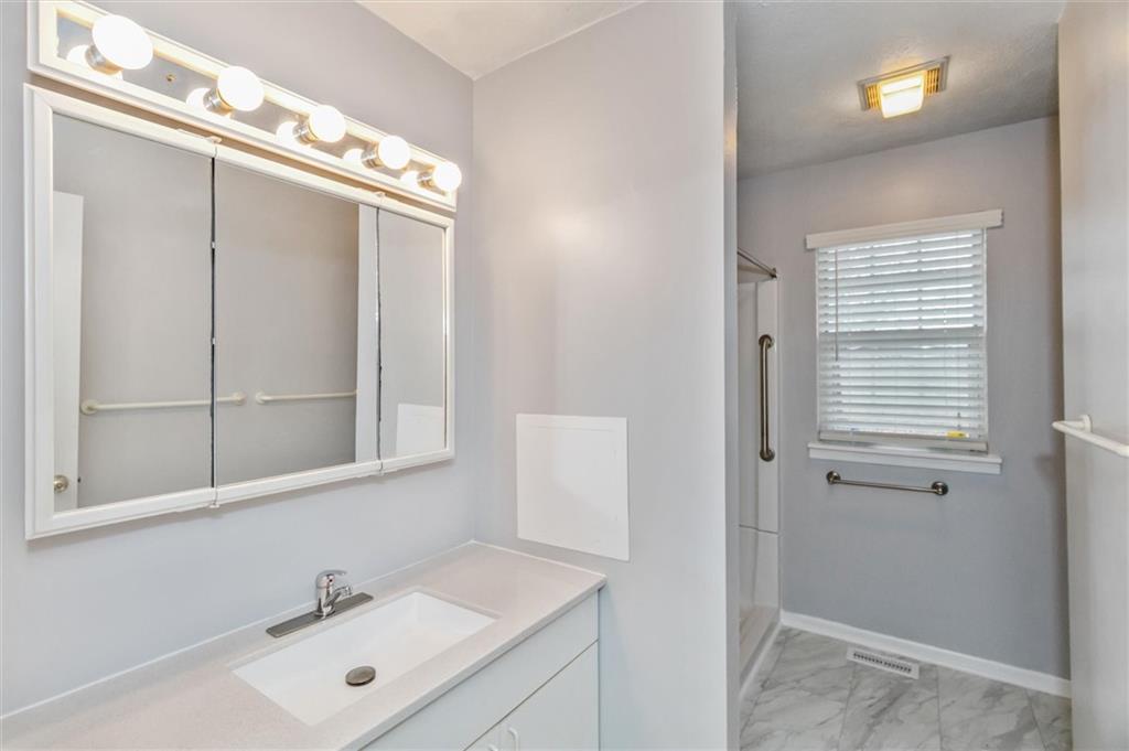 4829 Lincoln Road Indianapolis, IN 46228 - Photo 18 of 27 Gallery Image 18