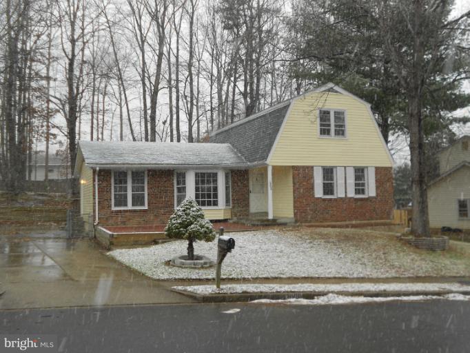 13006 Sturbridge Road Woodbridge, VA 22192 - Photo 18 of 18 Exterior (Front)