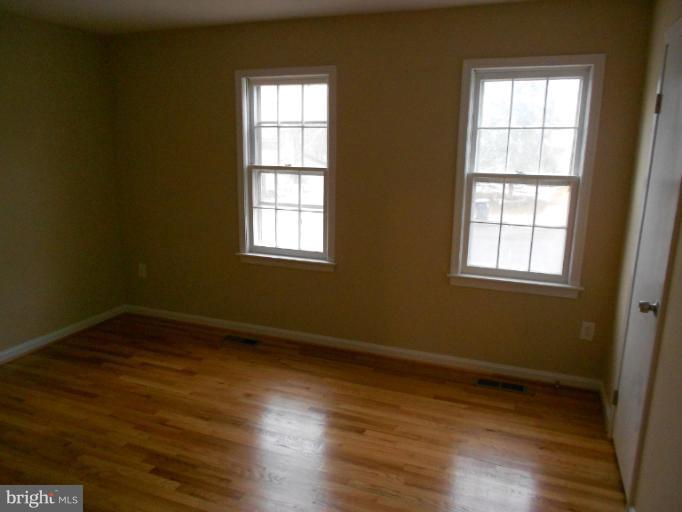 13006 Sturbridge Road Woodbridge, VA 22192 - Photo 3 of 18 Bedroom