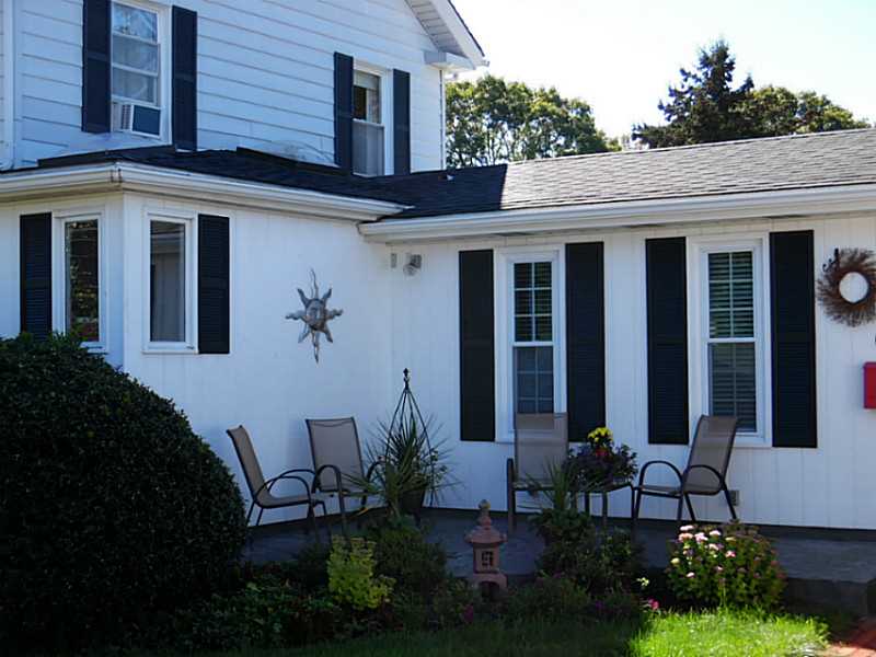 6 Colonial Drive Westerly, RI 02891 - Photo 3 of 25 Patio/Deck.