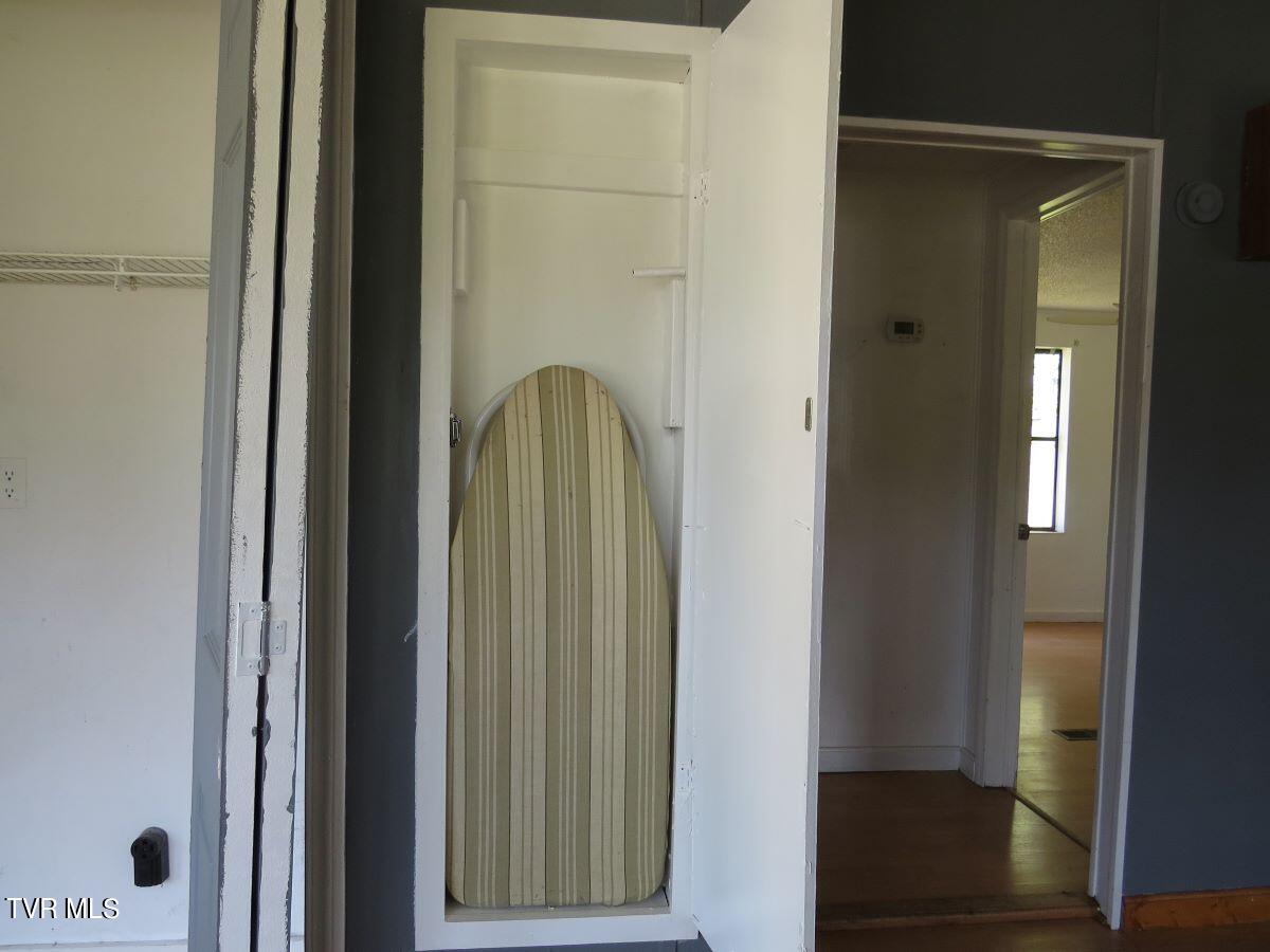 9010 Suffolk Road Wise, VA 24293 - Photo 13 of 41 IMG_4218