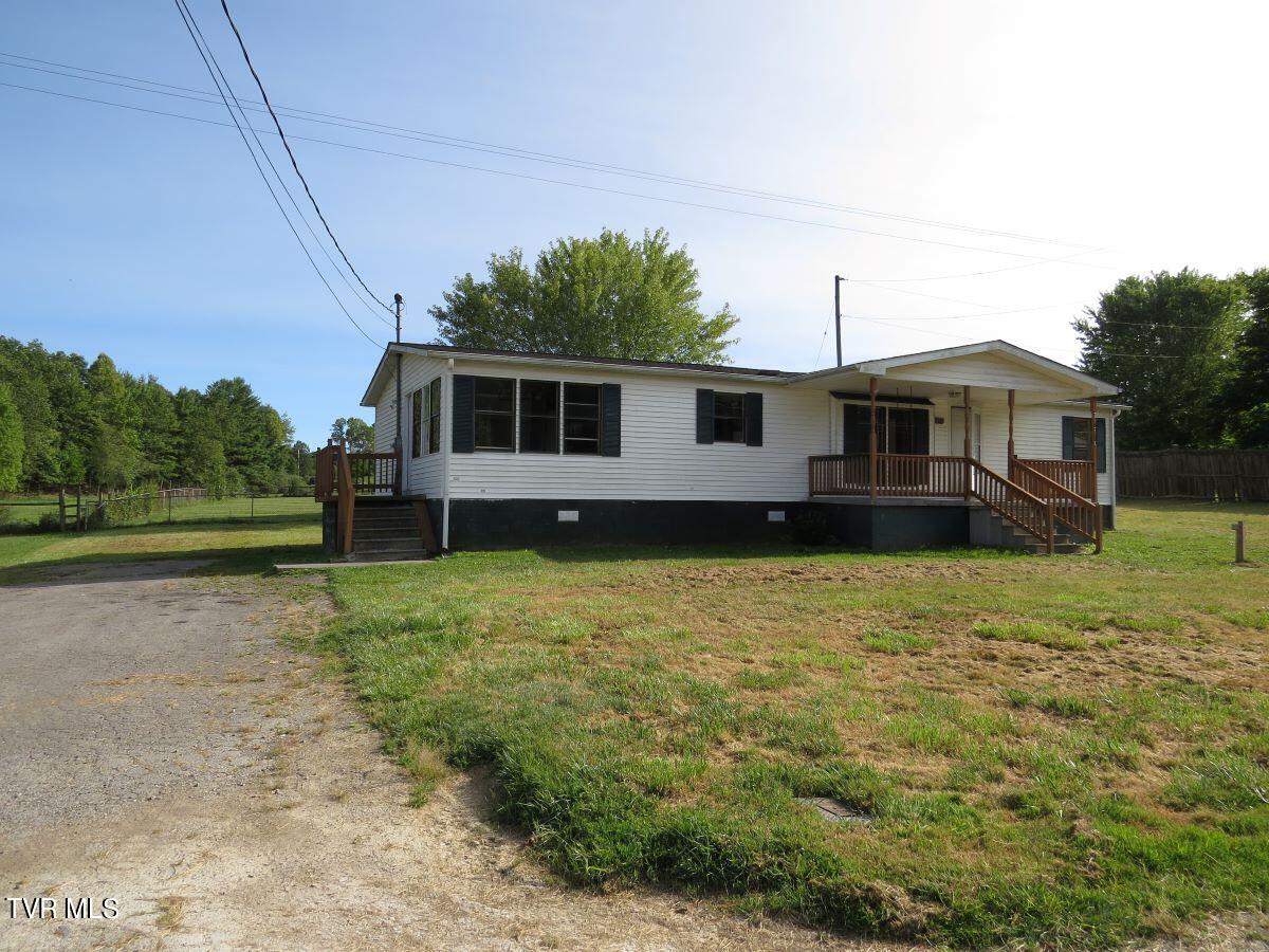 9010 Suffolk Road Wise, VA 24293 - Photo 33 of 41 IMG_4300