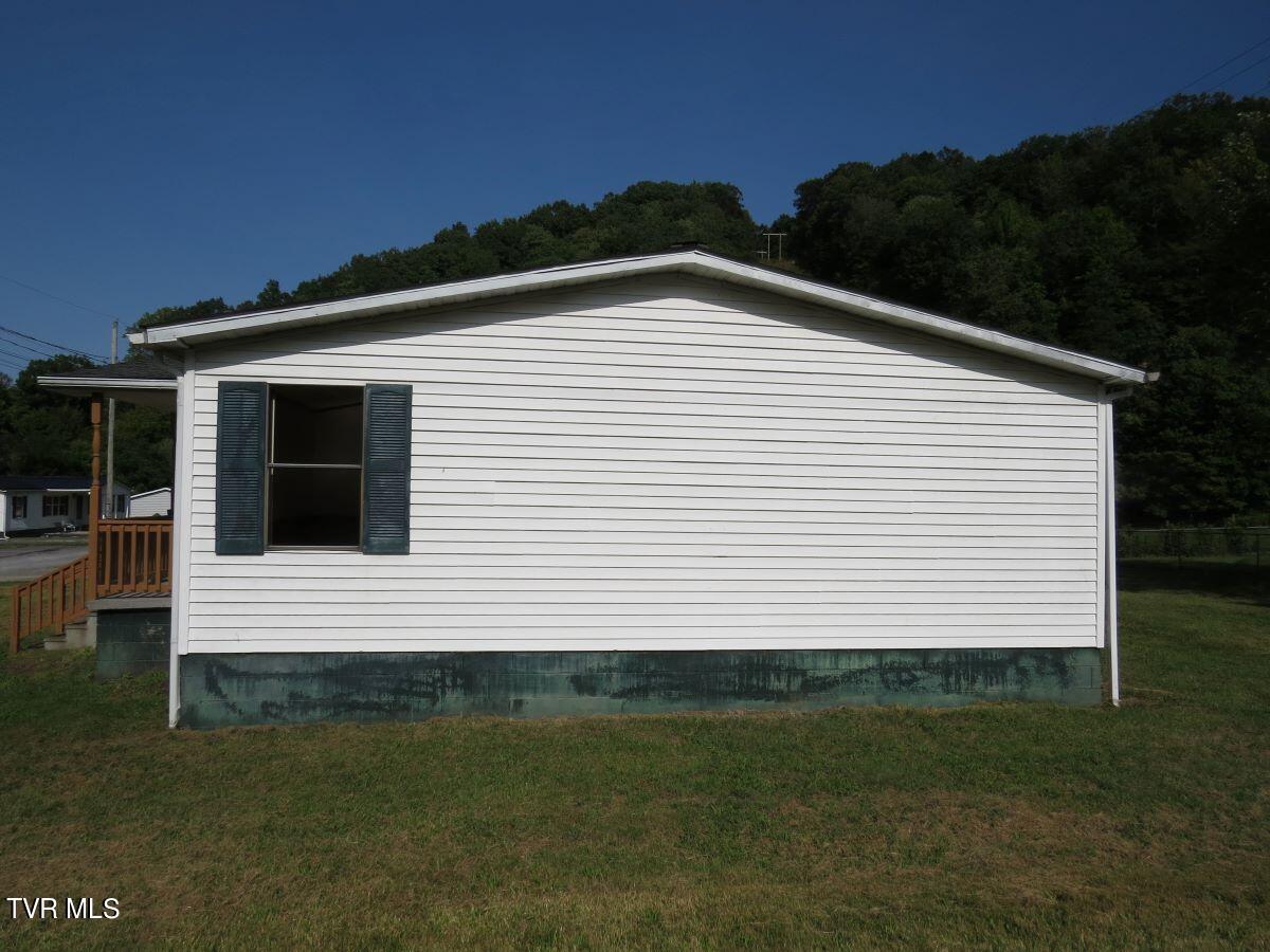 9010 Suffolk Road Wise, VA 24293 - Photo 34 of 41 IMG_4191