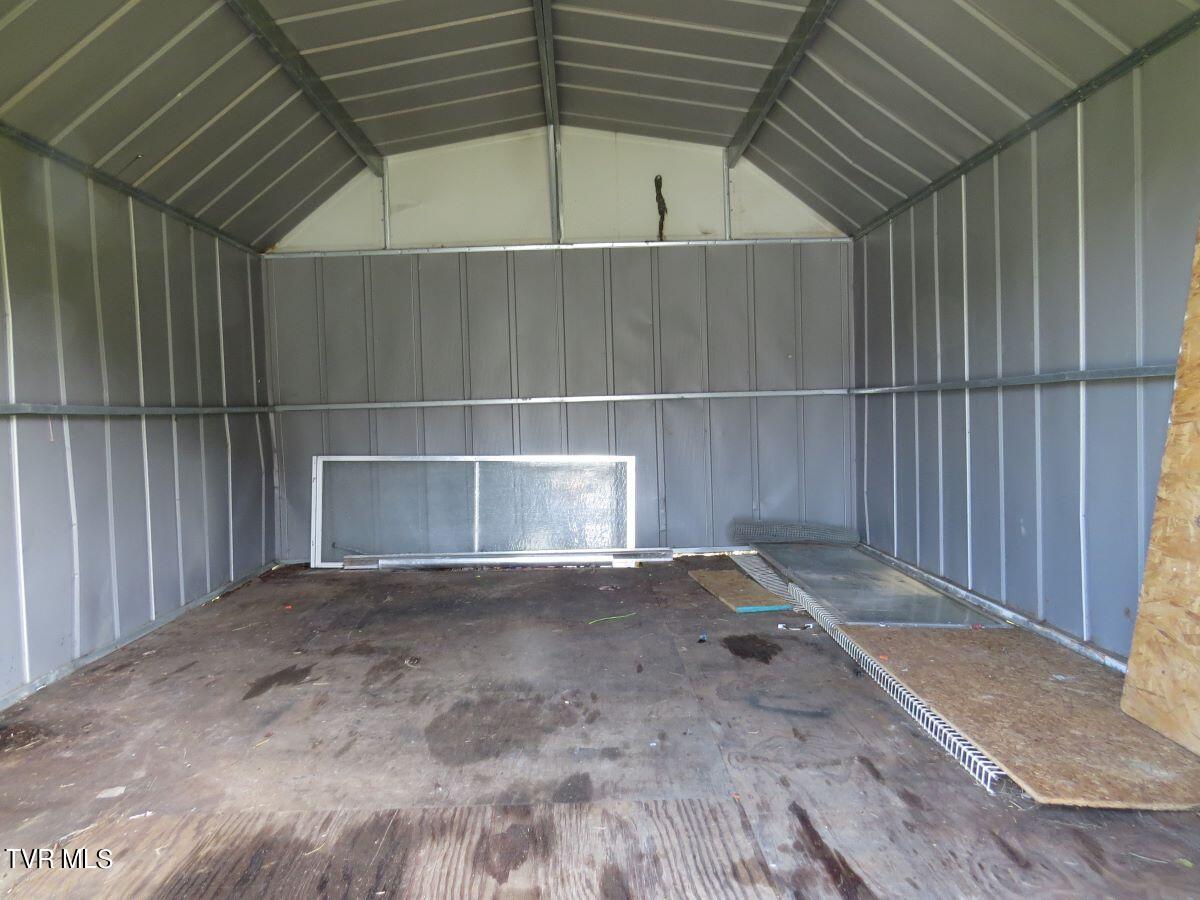 9010 Suffolk Road Wise, VA 24293 - Photo 40 of 41 IMG_4208