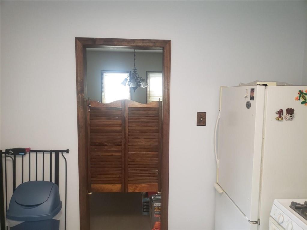 1054 Winfield Road Cabot, PA 16023 - Photo 11 of 22 a bathroom with a shower toilet and a sink
