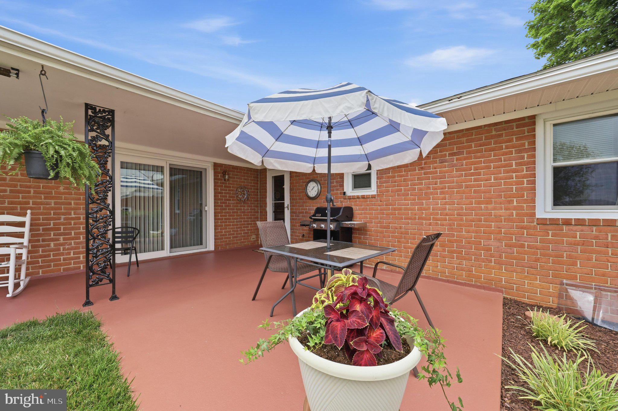 16913 Fairview Road Hagerstown, MD 21740 - Photo 54 of 57 Back Porch